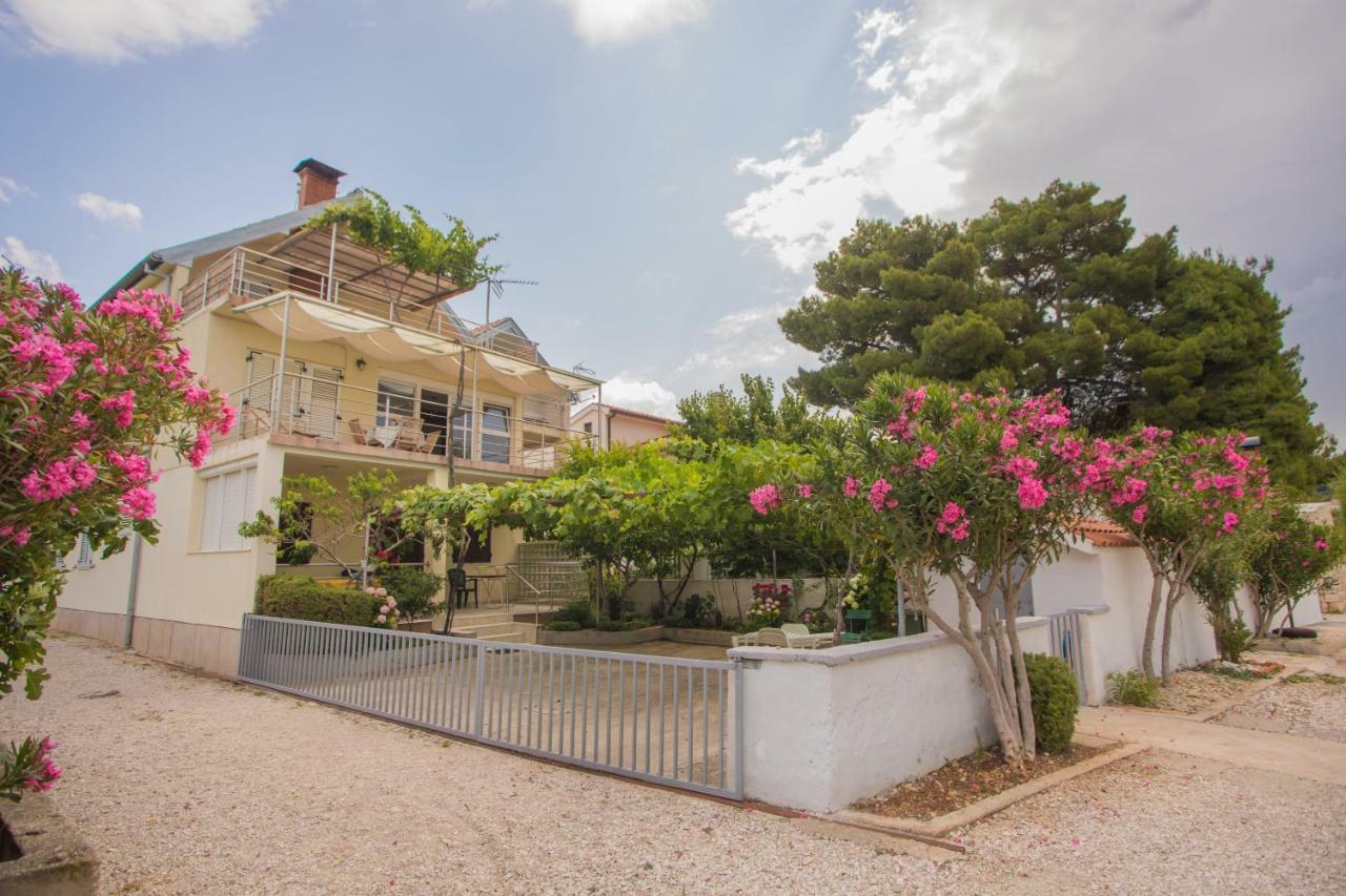 Apartment Seaside Žaborić Exterior foto