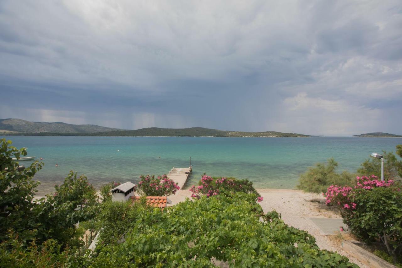 Apartment Seaside Žaborić Exterior foto